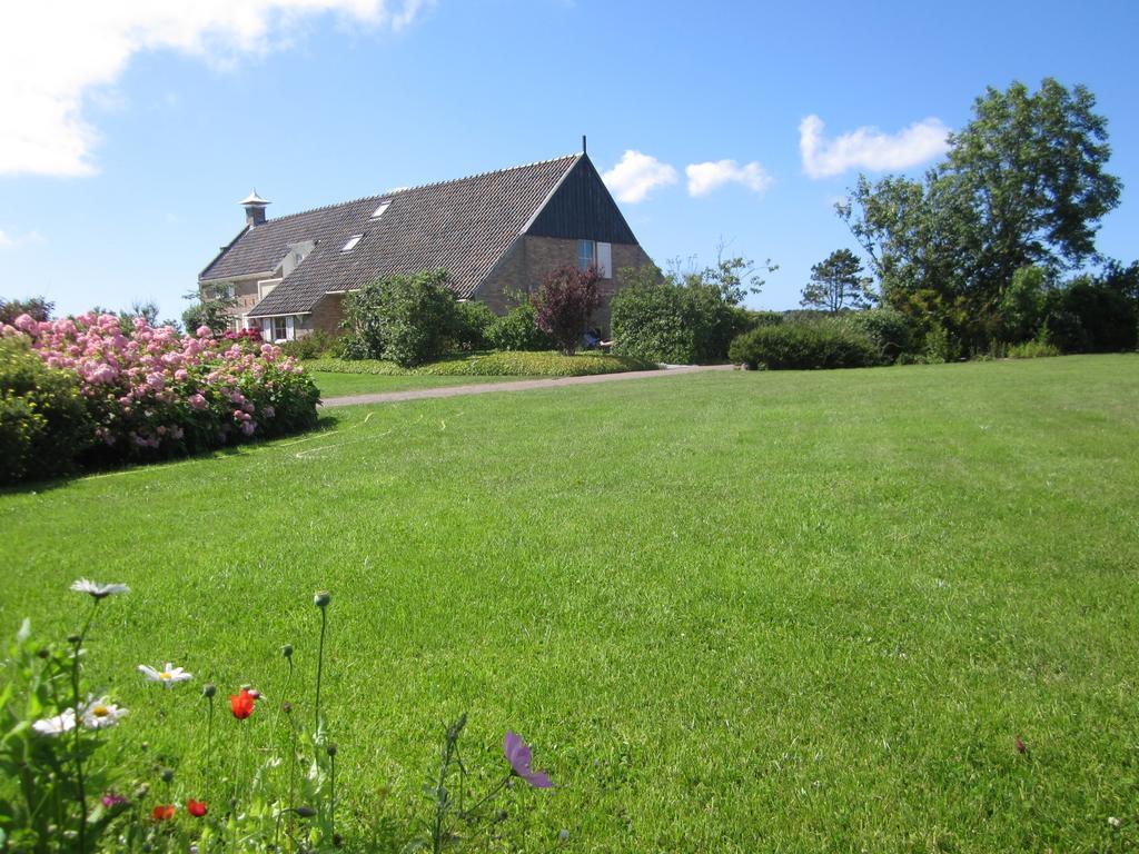 Meeuw Villa Hollum  Buitenkant foto